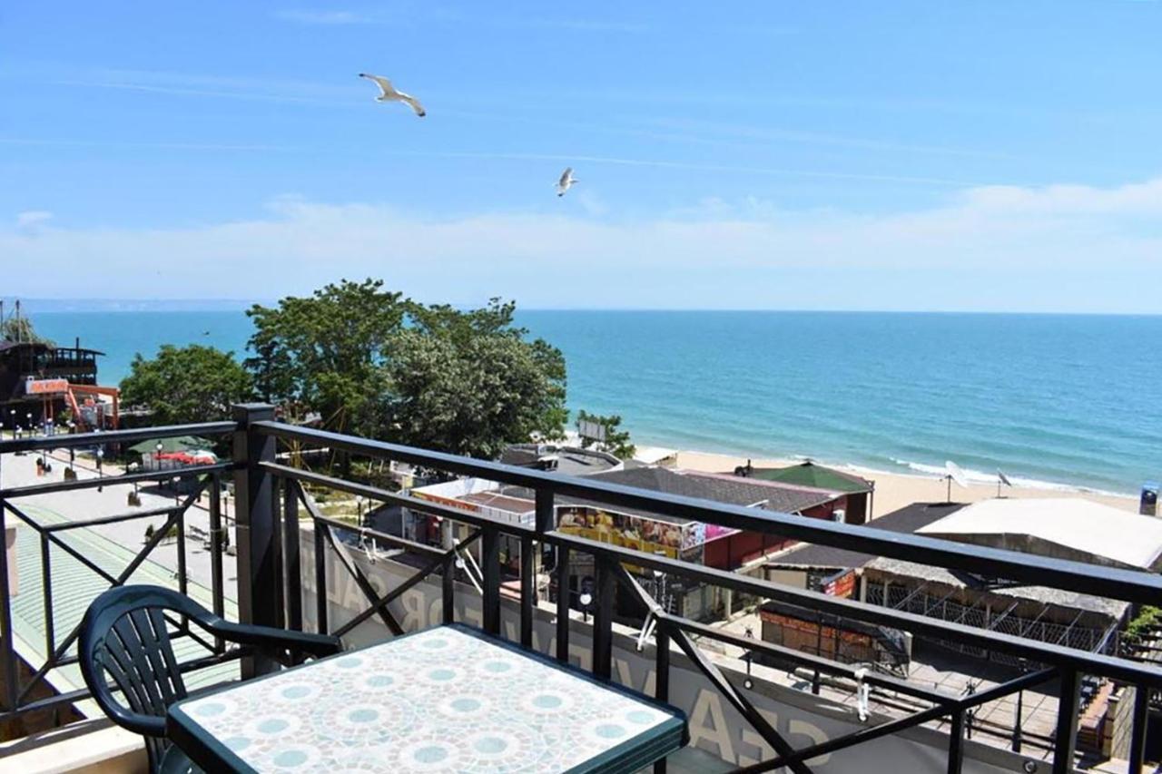Sea View Rental Front Beach Golden Sands Exterior foto