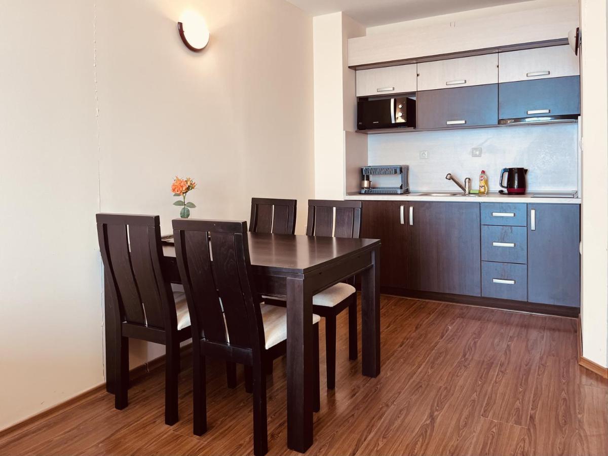 Sea View Rental Front Beach Golden Sands Exterior foto